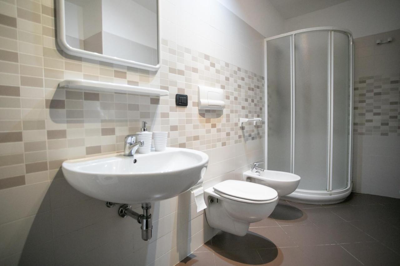 Ferienwohnung La Chicca Di Paola Lovere Exterior foto