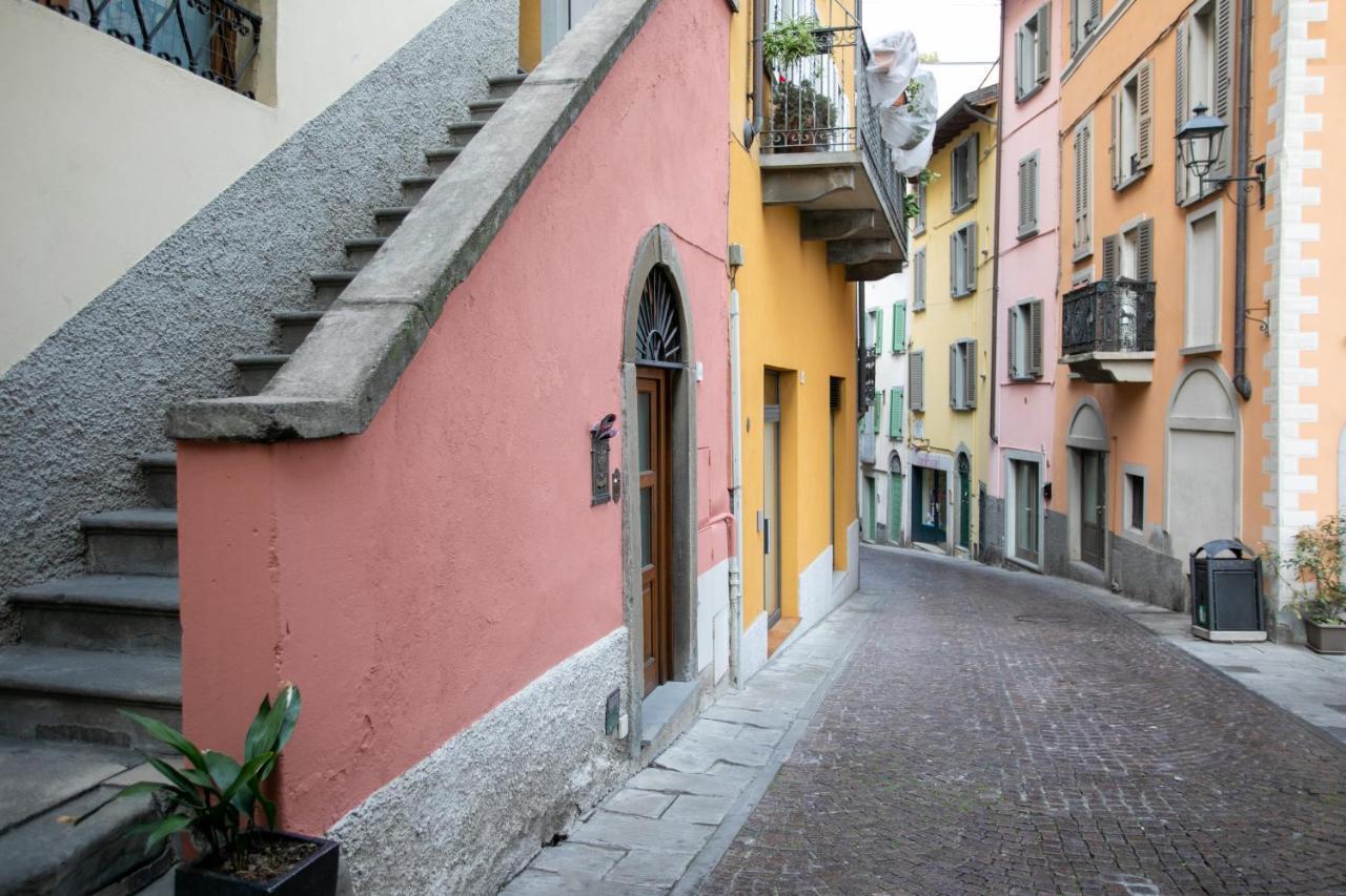 Ferienwohnung La Chicca Di Paola Lovere Exterior foto